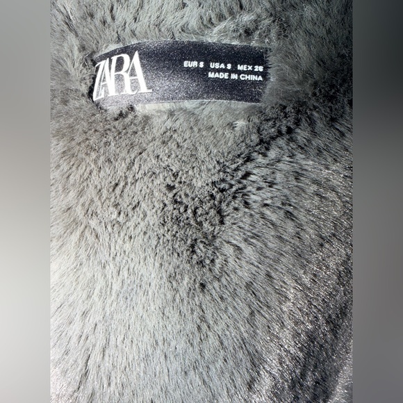 🖤 ZARA Black Jacket with Grey Shearling – Size S - Picture 5 of 16